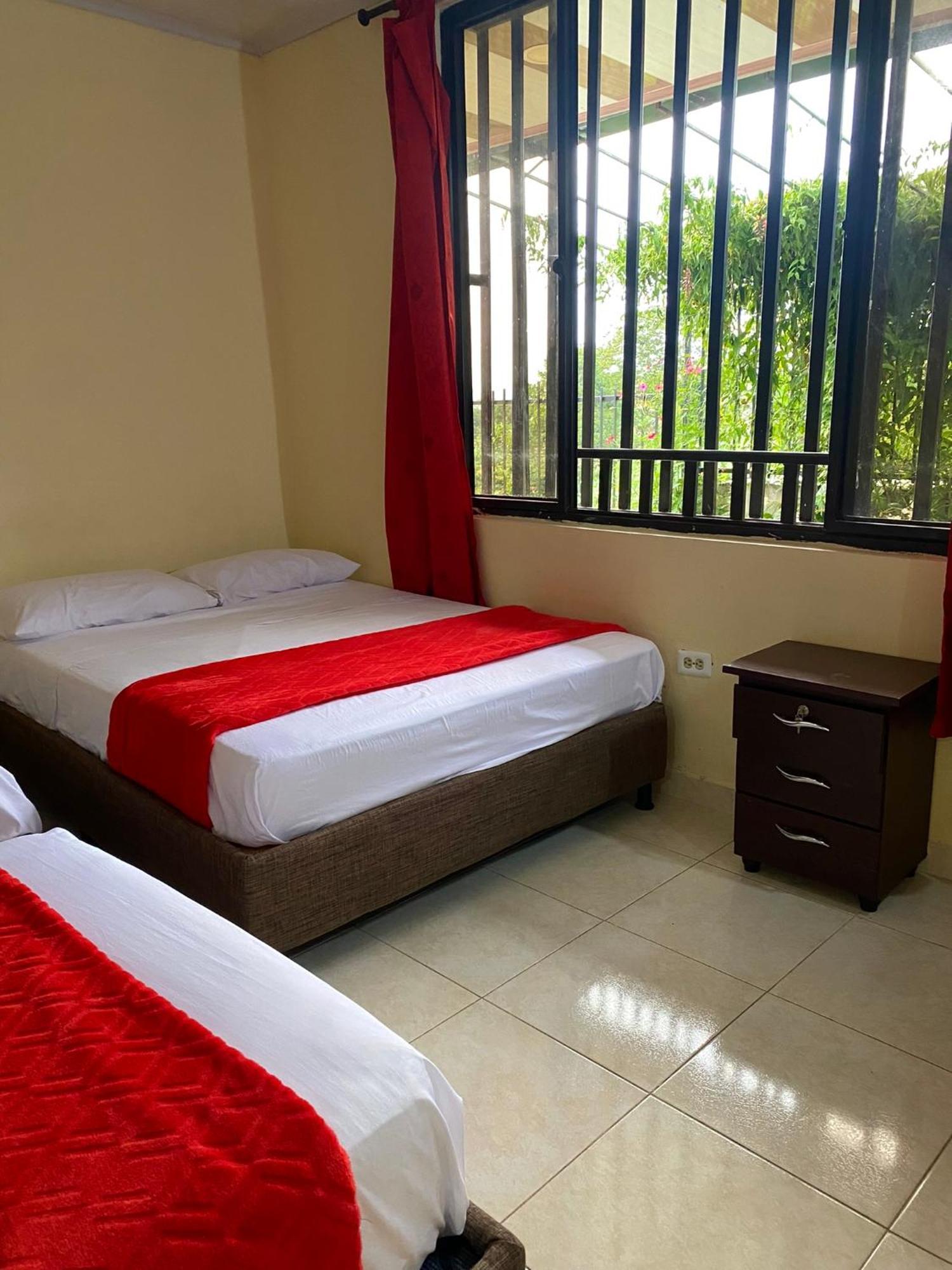 Hotel Casa Campestre Hh キンバヤ エクステリア 写真