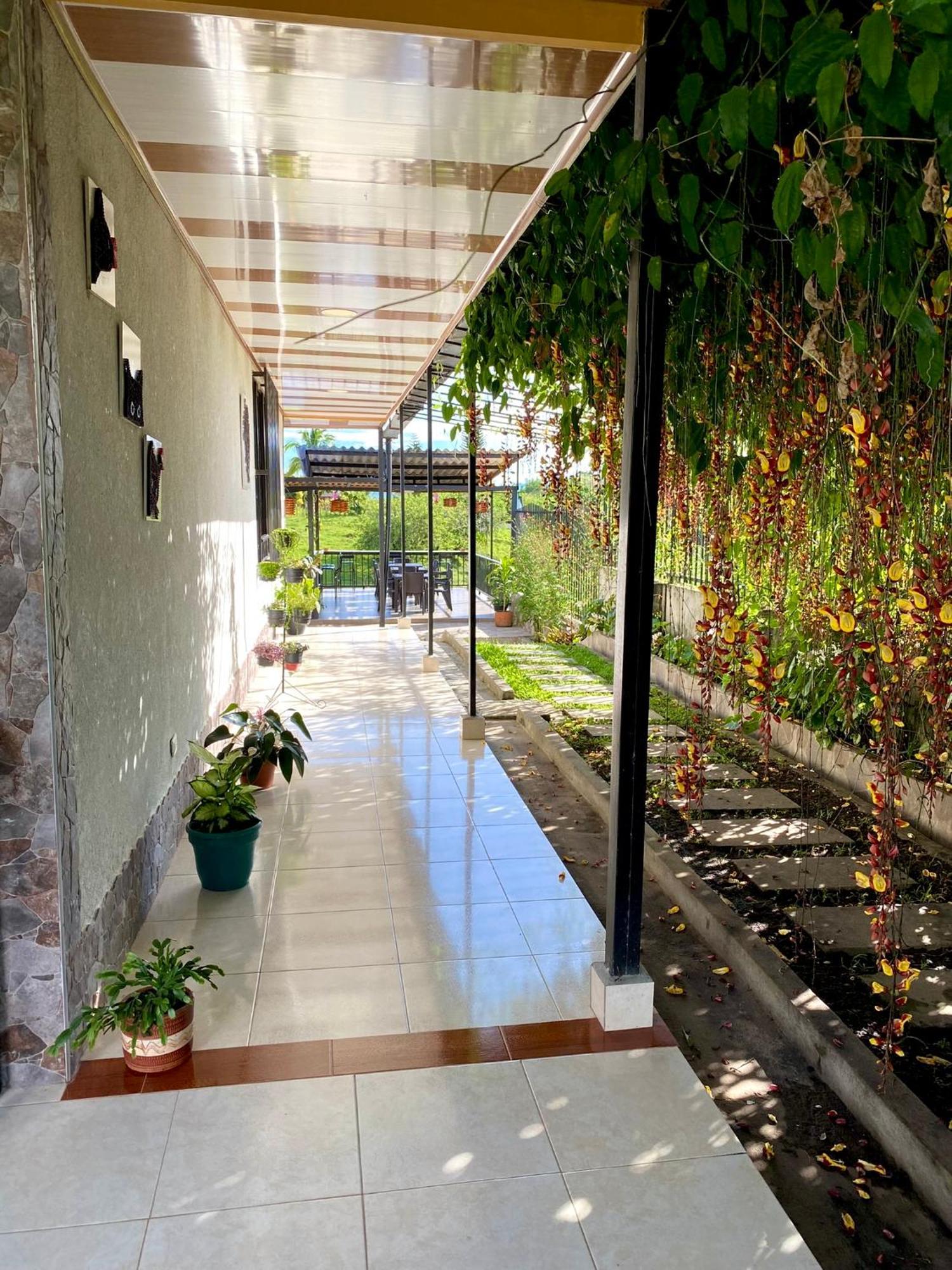 Hotel Casa Campestre Hh キンバヤ エクステリア 写真